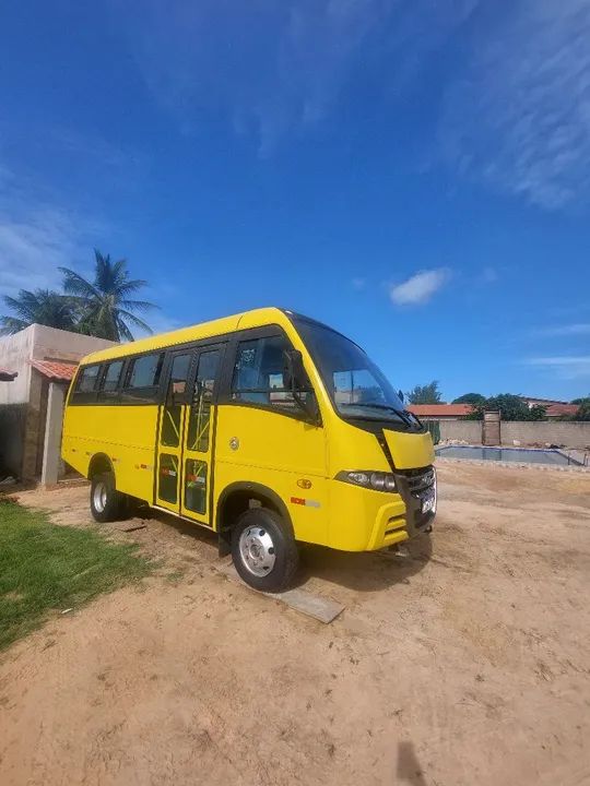 Micro-ônibus Volare 4x4