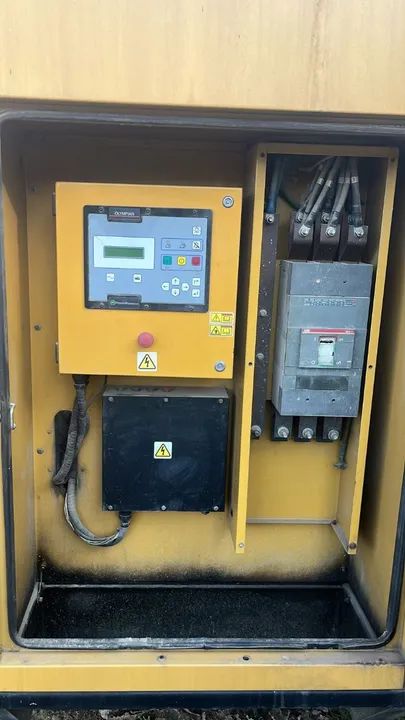 Gerador de Energia 500 KVA (CADA) Caterpillar 2010 Motores Scania - Foto 6