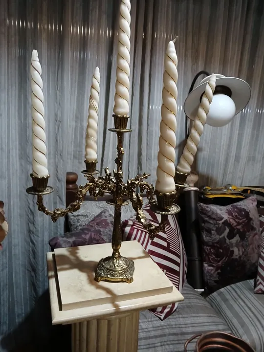CANDELABRO ANTIGO COM 5 VELAS