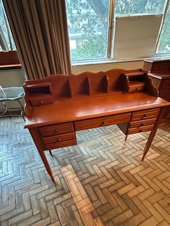 Escrivaninha em mogno  - Foto 2