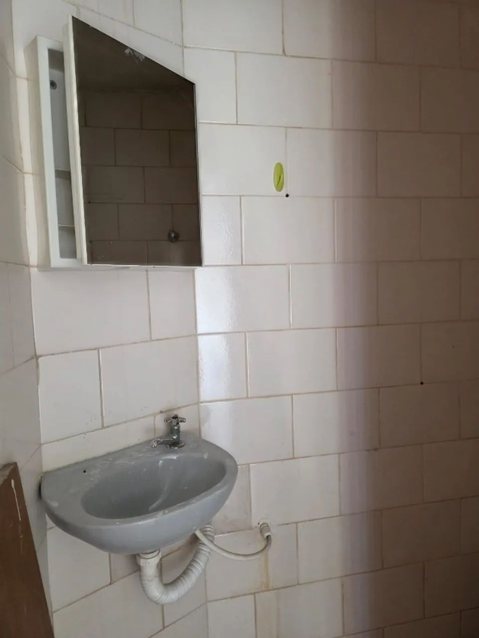 Ótimo Ponto - Alugo Sala no Centro Comercial Itaipu - Avenida Central - Foto 2