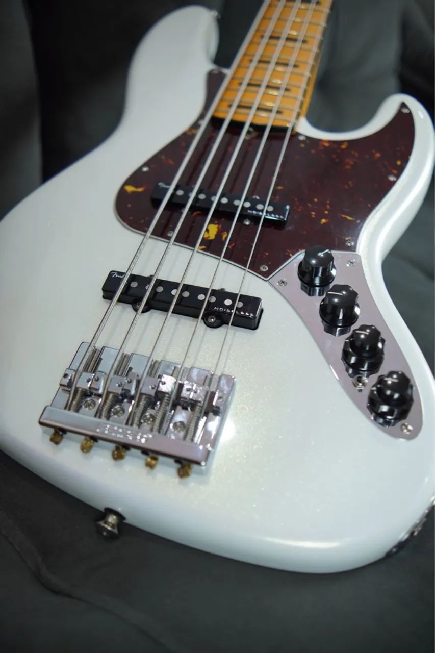 Fender American Ultra V - Foto 6