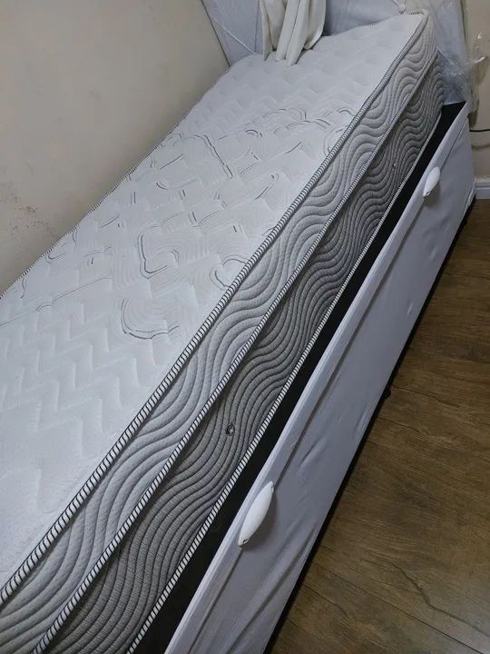 Colchão solteiro resistente 