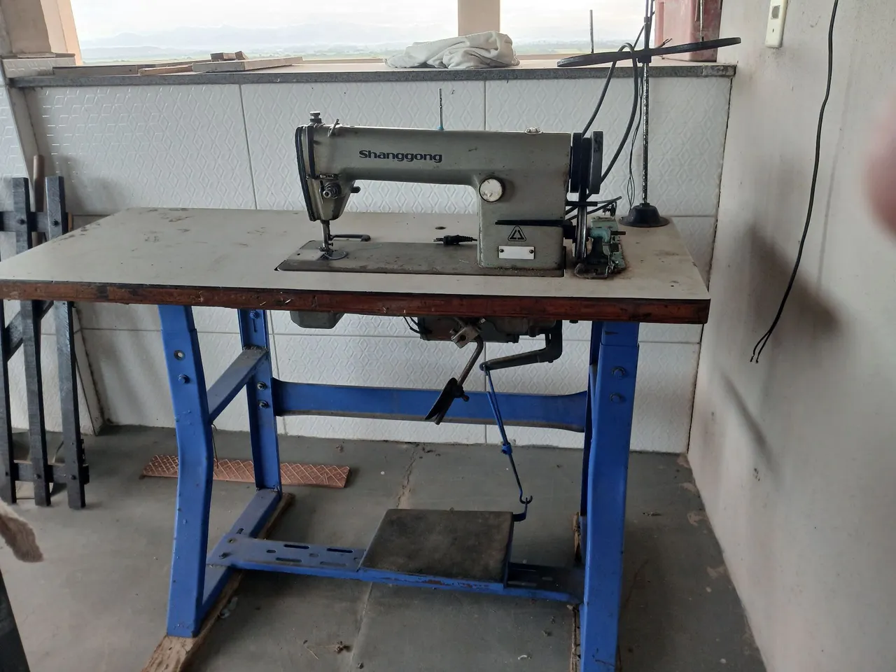 Máquina de Costura Industrial Shanggong