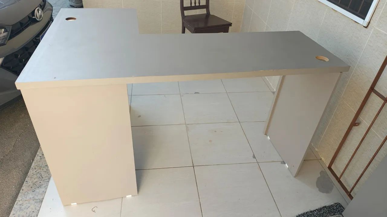 Mesa de Escritório em L - Ótimo estado! - Foto 4
