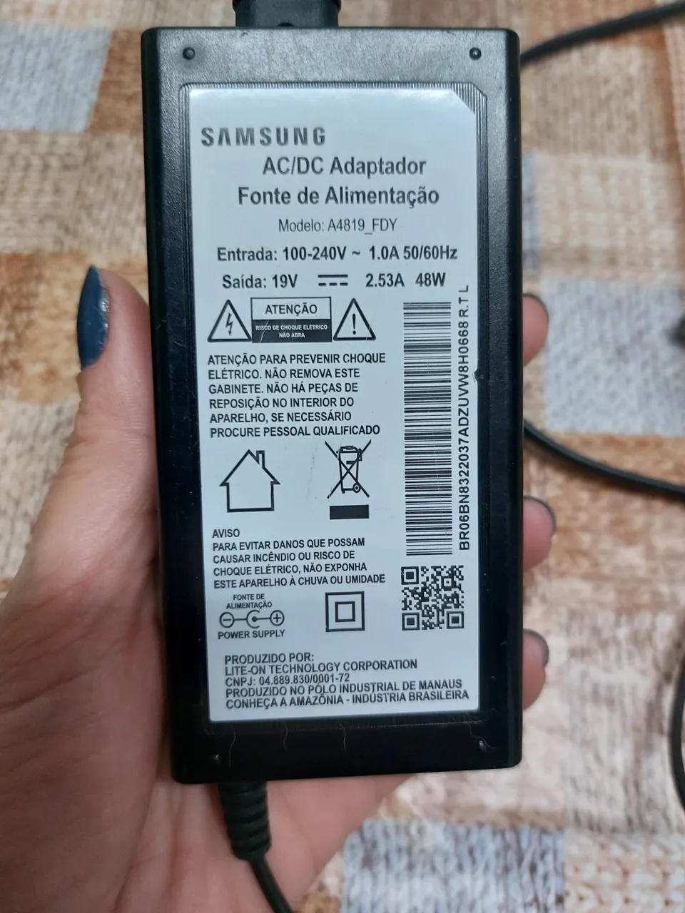 Fonte Samsung AC/DC Adaptador 19V 2.53A 48W A4819_FDY