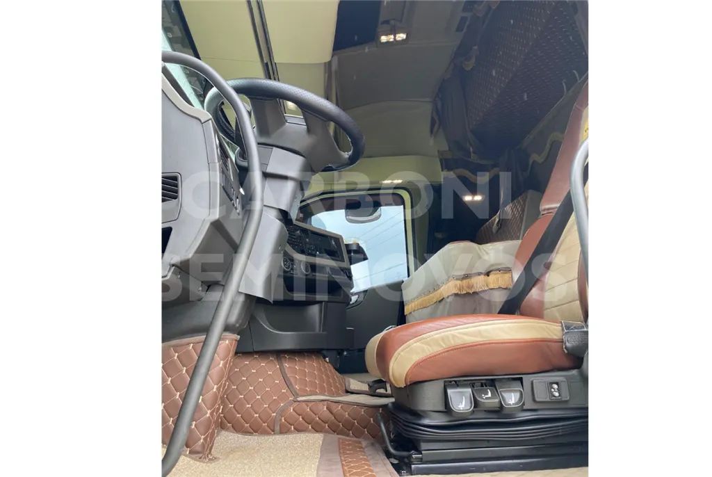 VOLVO FH 460 6X2T GLOBETROTTER 2020/2021 - Foto 7