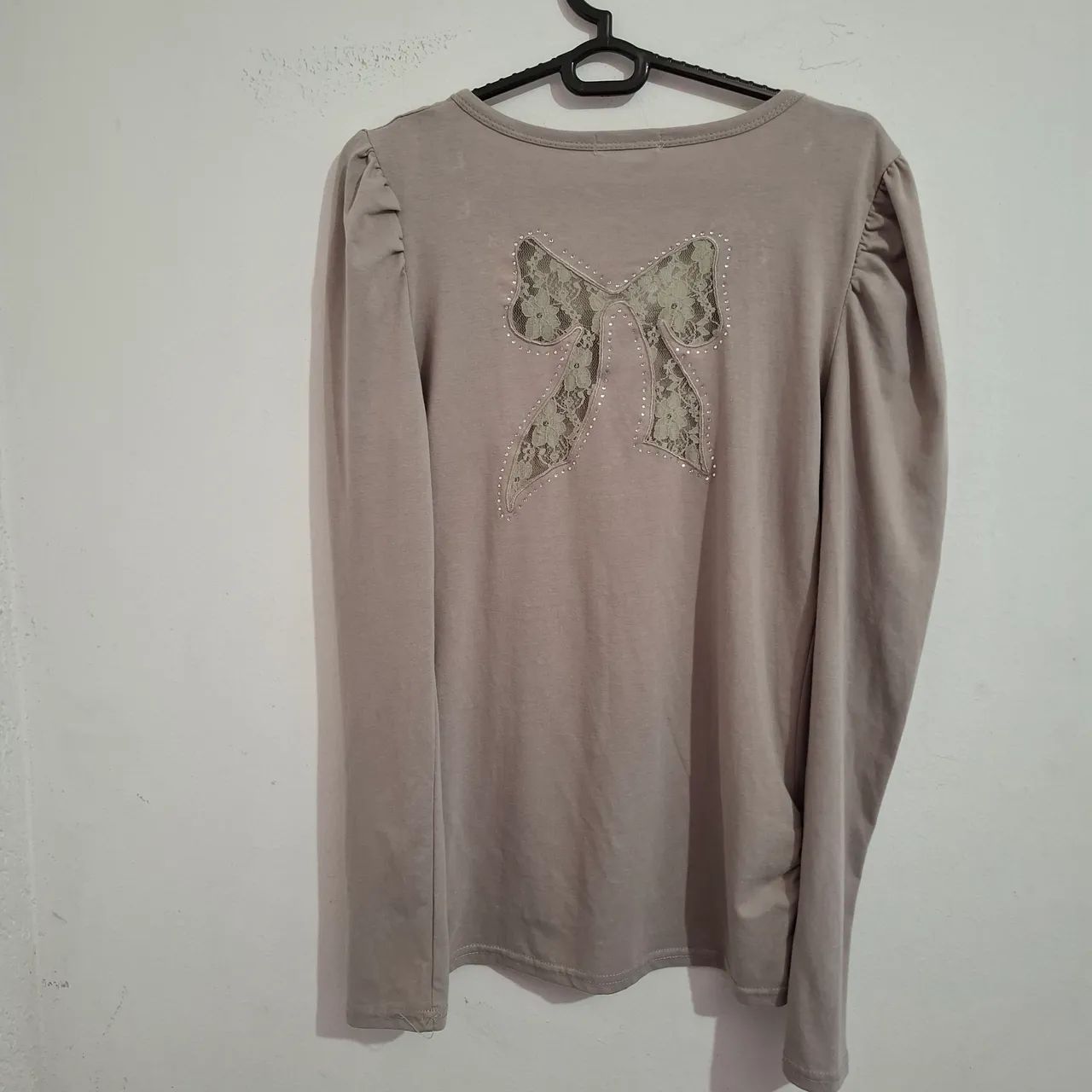 Camiseta manga longa bordada - Foto 2