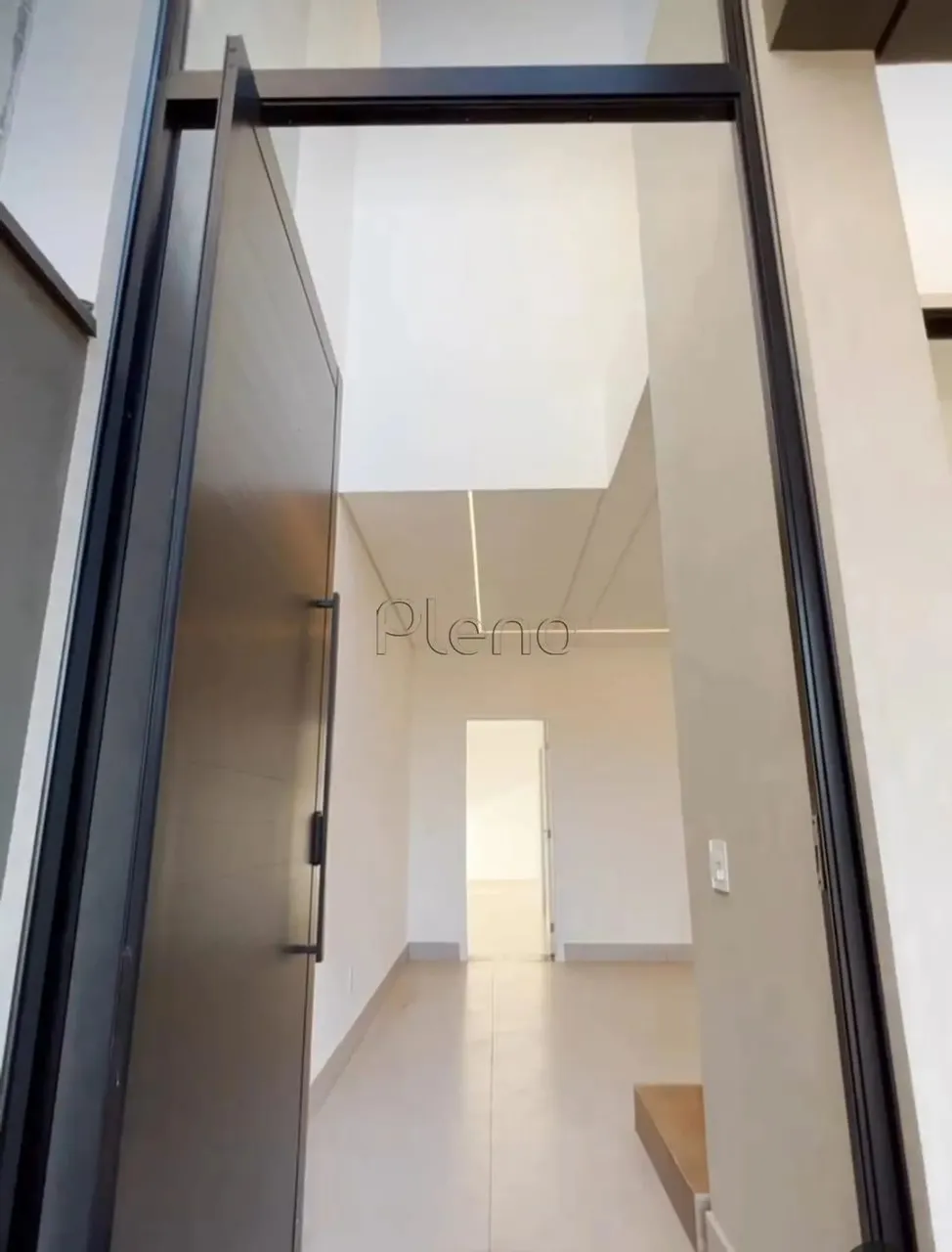 Casa à venda com 3 suítes no Residencial Milano, Indaiatuba.