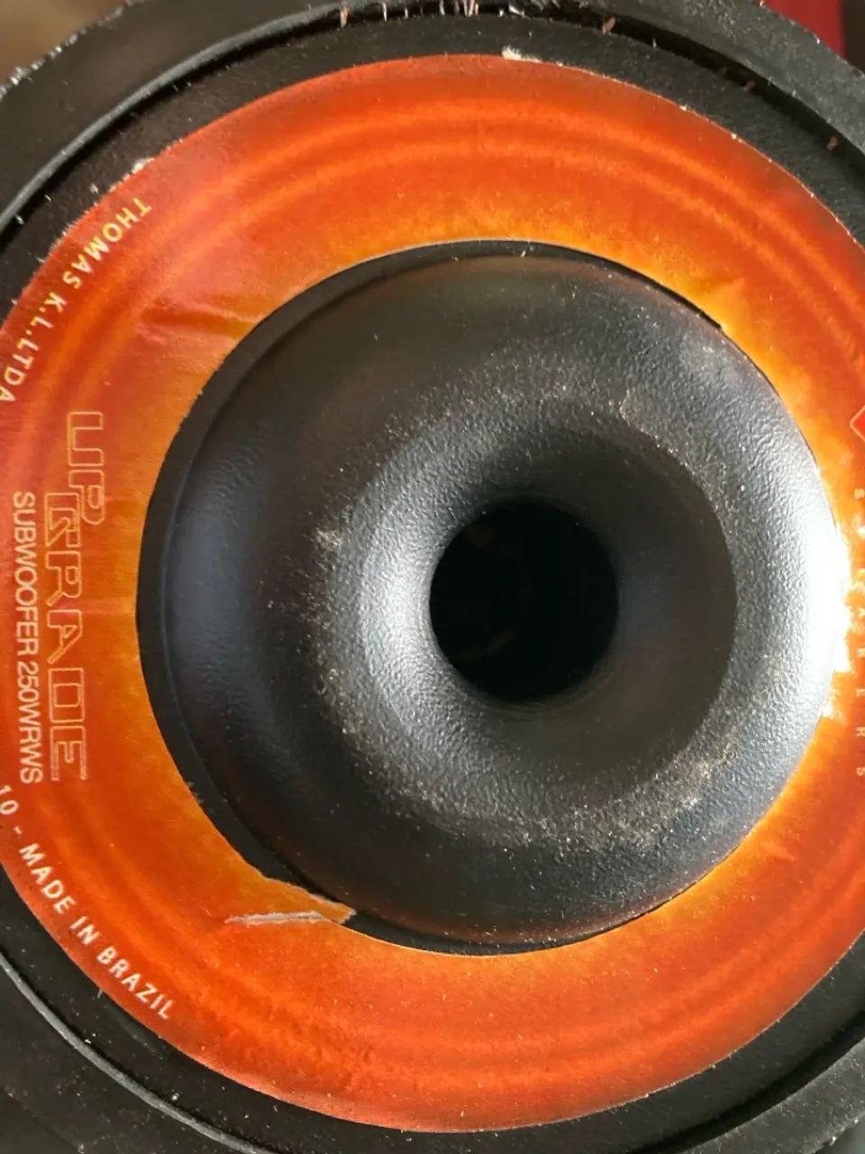 Caixa de Som Bomber Subwoofer 10 Polegadas 250 WRMS cada - Foto 5