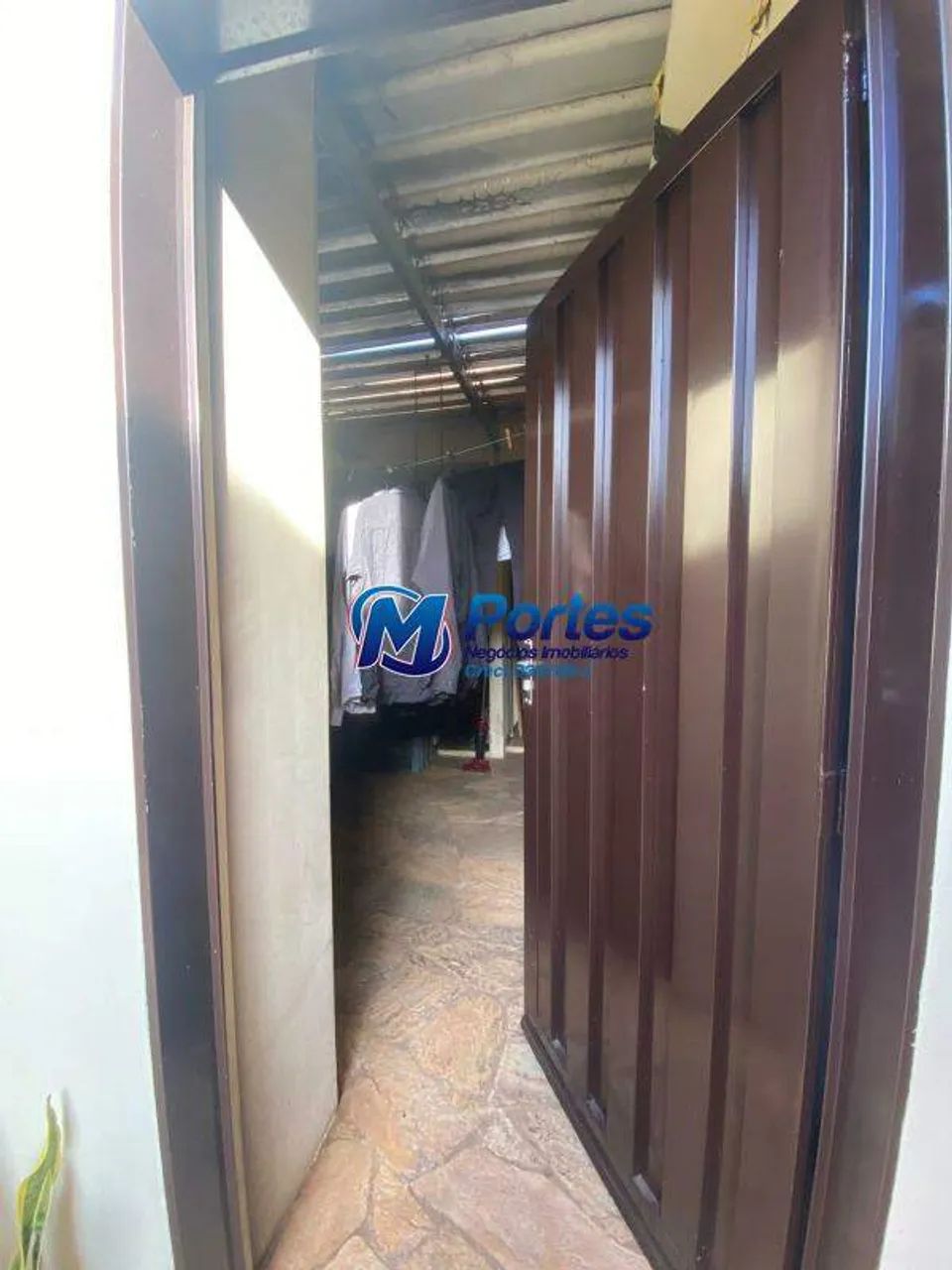 CASA 3 QUARTOS, 1 SUÍTE, ÁREA DE LAZER COMPLETA  AV. ELIAS TARRAF, 4 VAGAS - Foto 2