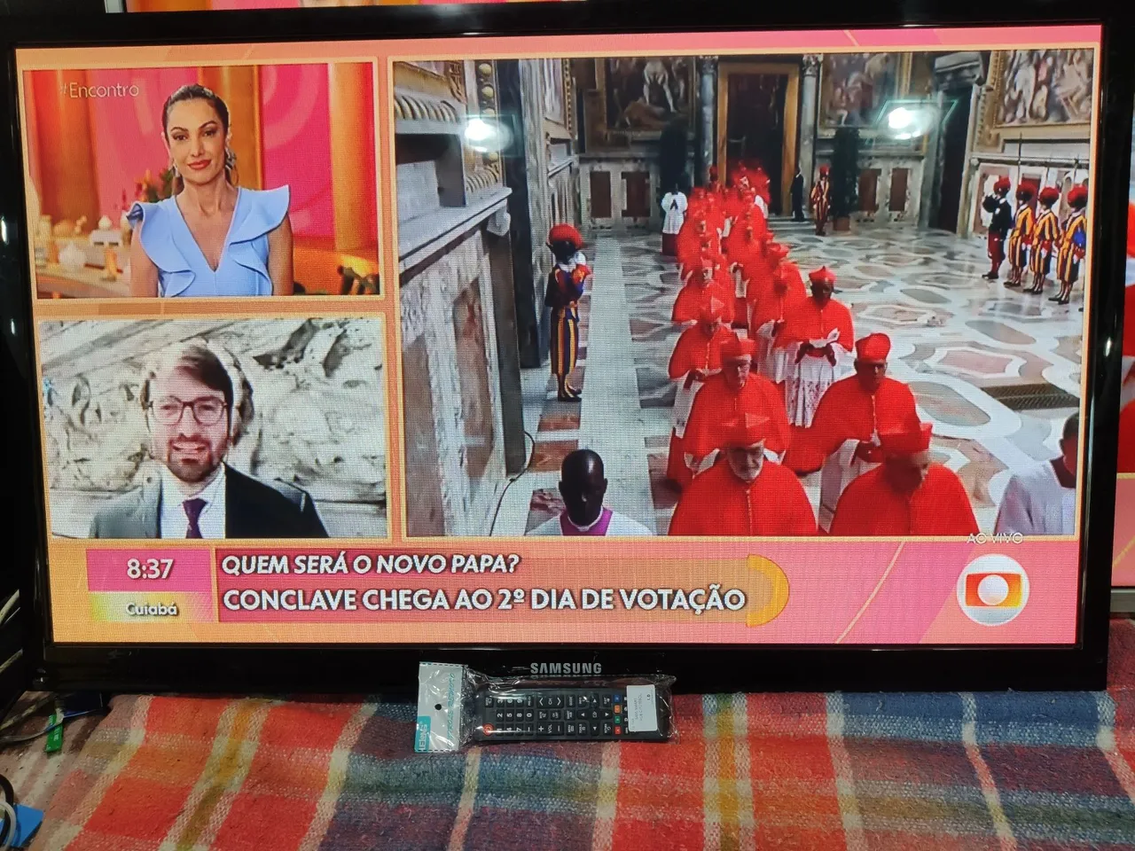 TV Samsung Plasma de 43 polegadas (NÃO É SMART ) funcionando perfeitamente