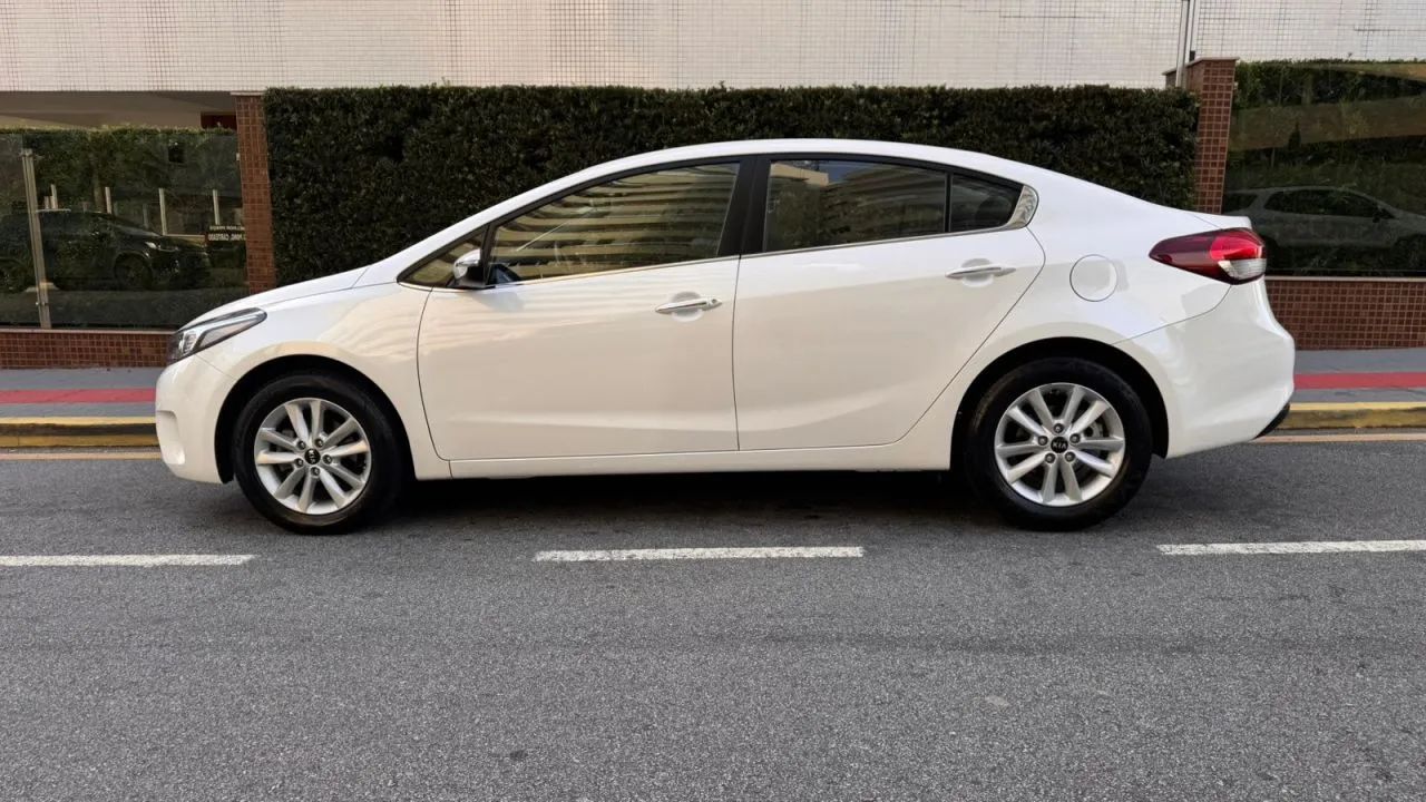 Cerato 1.6 16V  Flex  Aut. - Foto 3