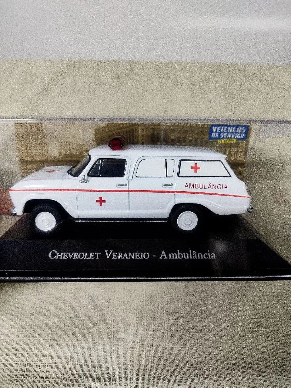 Chevrolet Veraneio - Ambulância - Escala 1:43