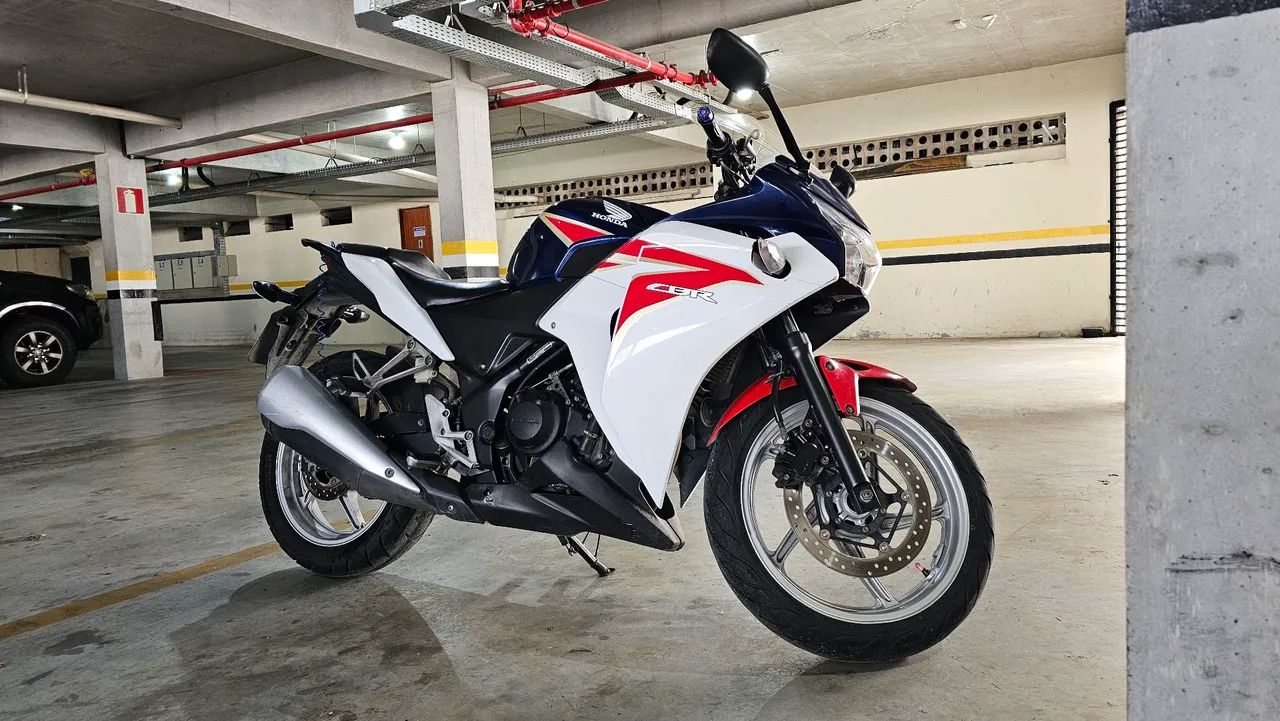 ＣＢＲ２５０ Honda 250r 2012 - 1455380977 | OLX