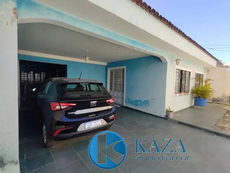 EXCELENTE CASA COM 04 QUARTOS, NA ETAPA C EM VALPARAÍSO DE GOIÁS.