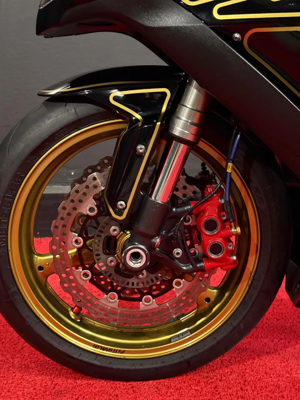 Kawasaki Zx-10/ Zx-10r 1000cc 2011 - 1439195110 | OLX