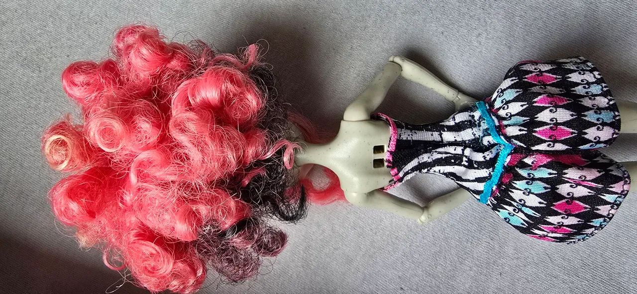 Playset Monster High Rochelle Goyle FDC - Foto 6