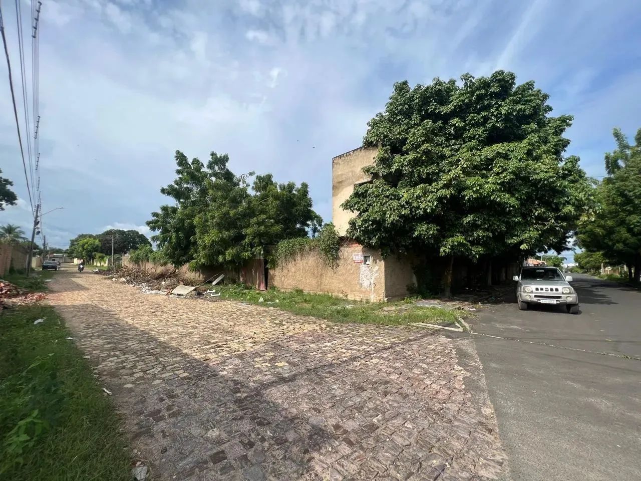 Lotes residenciais á venda no Bairro Santa Isabel,  medindo 15x20, murado, pronta para fin - Foto 5