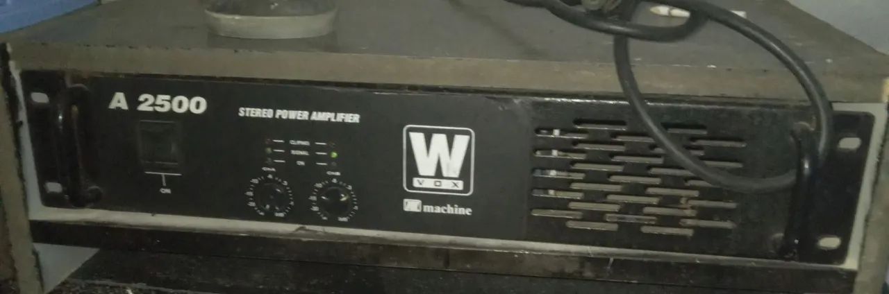 AMPLIFICADOR 2500 watts 