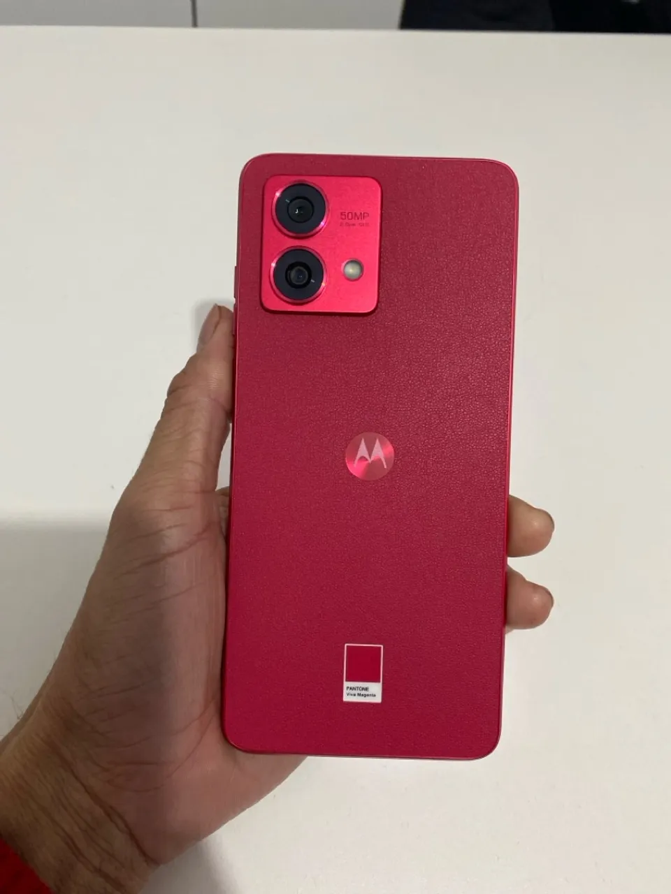 Moto G84