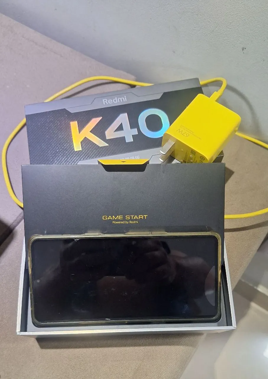 Celular Redmi k40 gaming em perfeito estado,celular roda todos jogos de boa