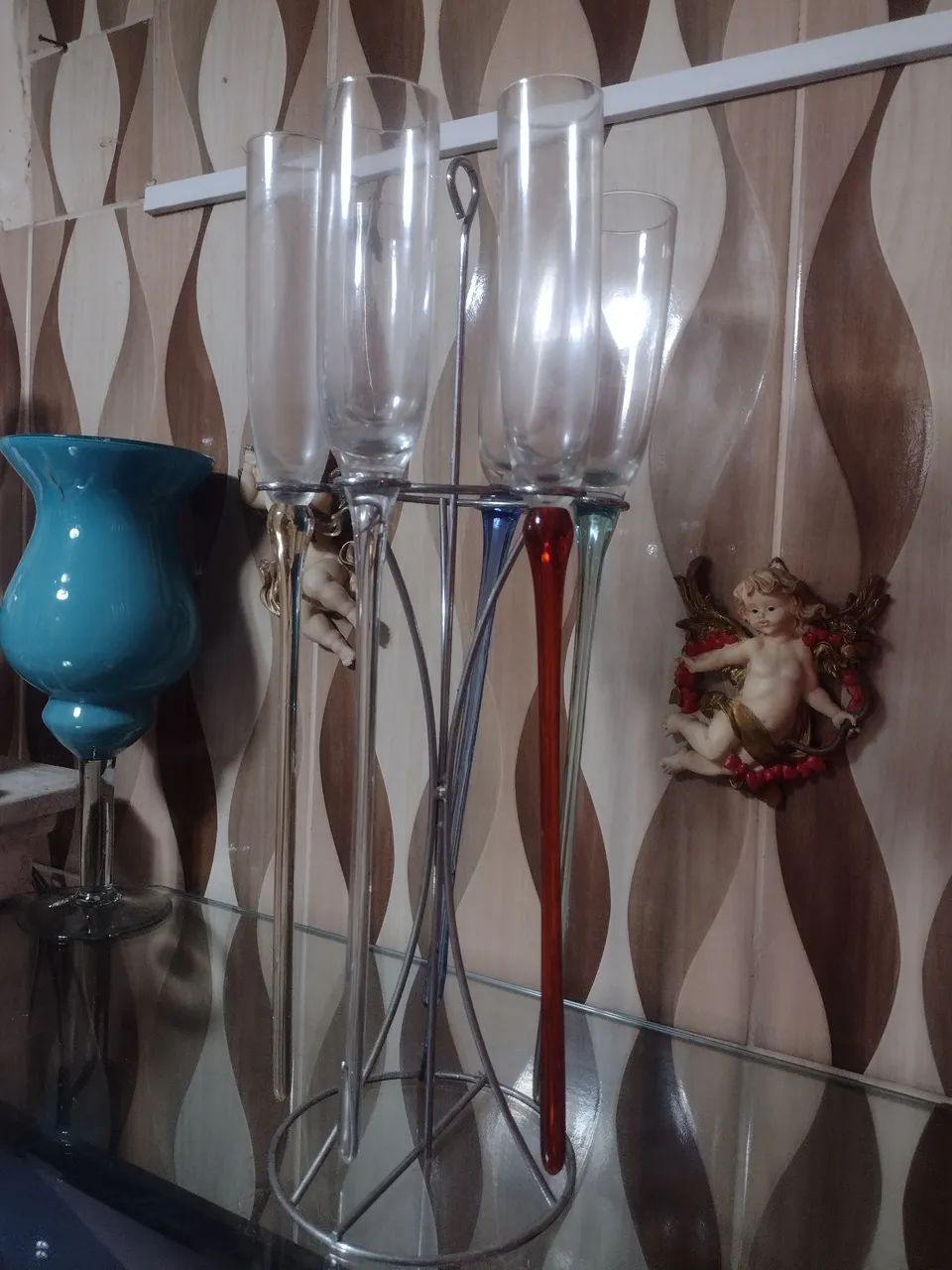 Suporte para taças de vinho elegante