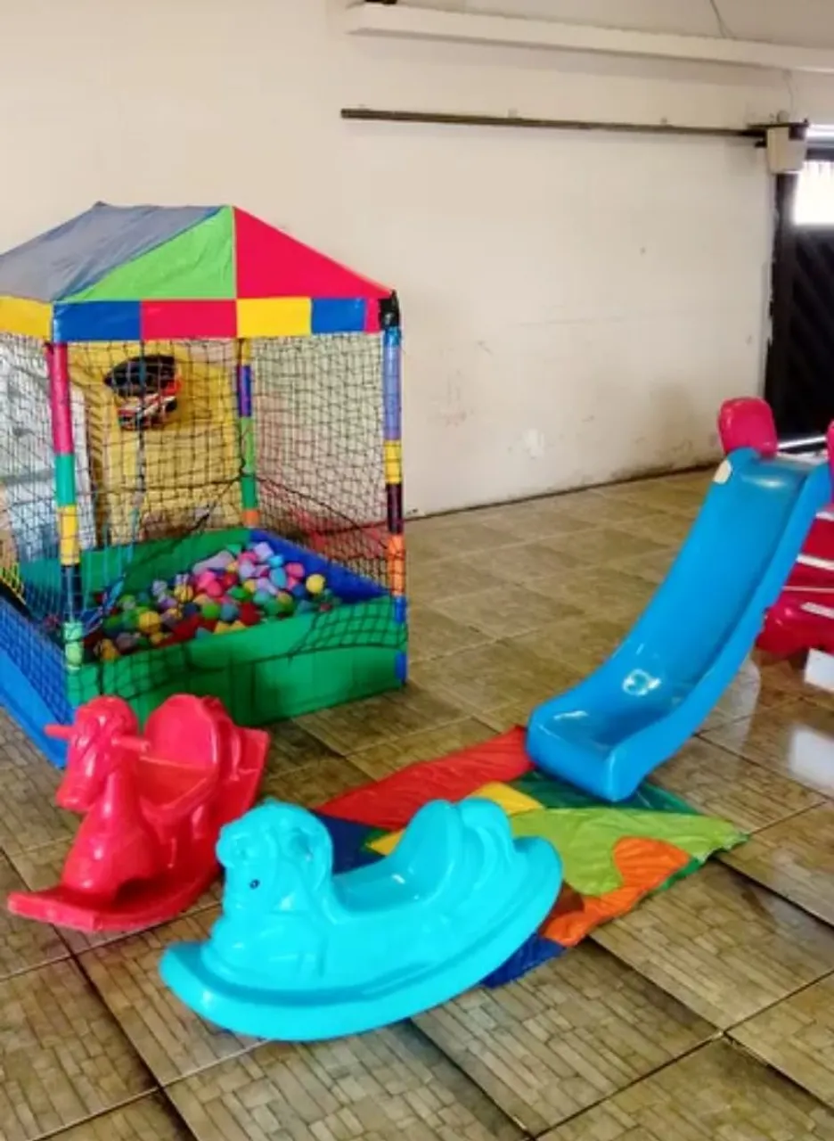 Casinha de bolinhas / pula pula / alugamos para eventos