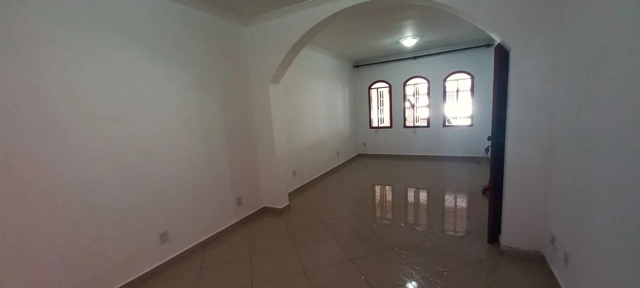 Sobrado venda 200M² com 4 quartos e 2 vagas de garagem no Jaçana. - Foto 3