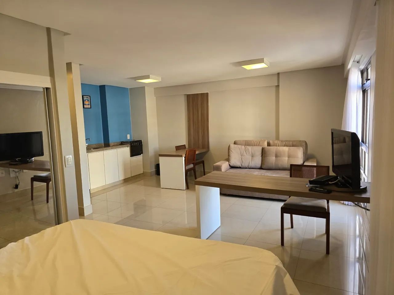 Apartamento para venda Mobiliado 38 metros quadrados com 1 quarto em Setor Oeste - Goiânia