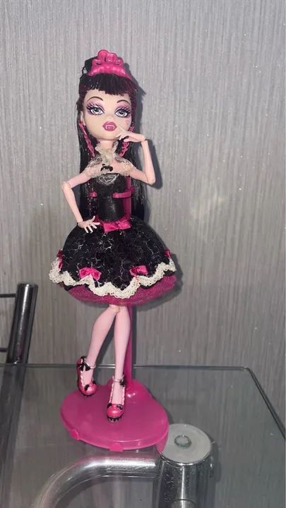 Draculaura Sweet 1600