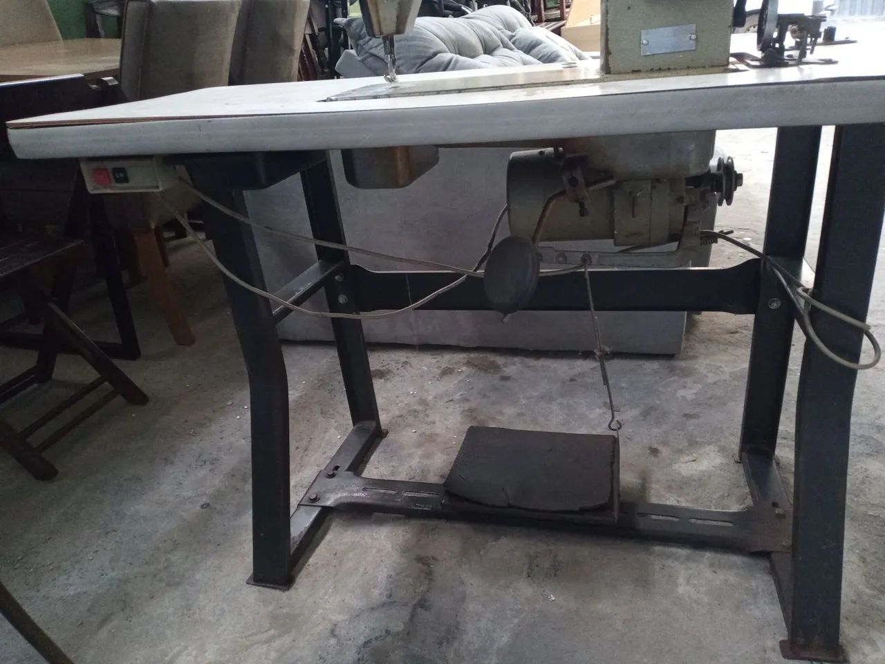Máquina de costura industrial reta  - Foto 2