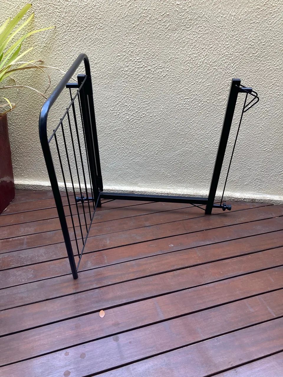 Grade / portão com tramela para bebê ou pet - Foto 3