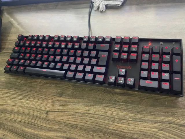 Teclado Mecanico Redragon64363328325377122