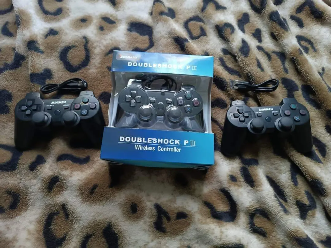 Controles Wireless DOUBLESHOCK PIII - Sem Fio