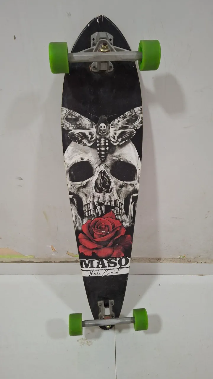 Skate MASO com arte exclusiva
