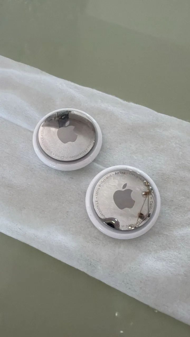 2 AirTag 