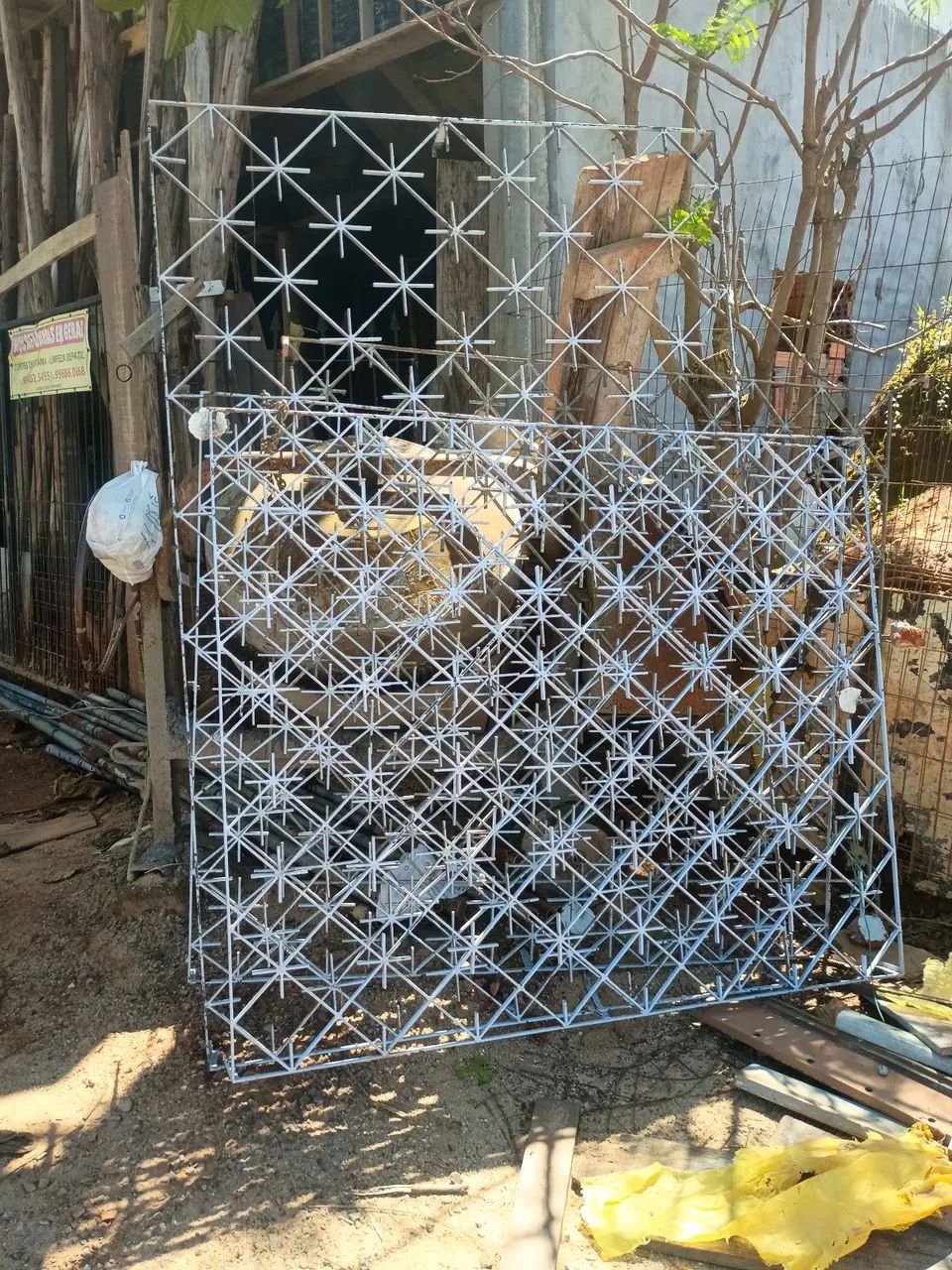 Large for the window64850322668546120