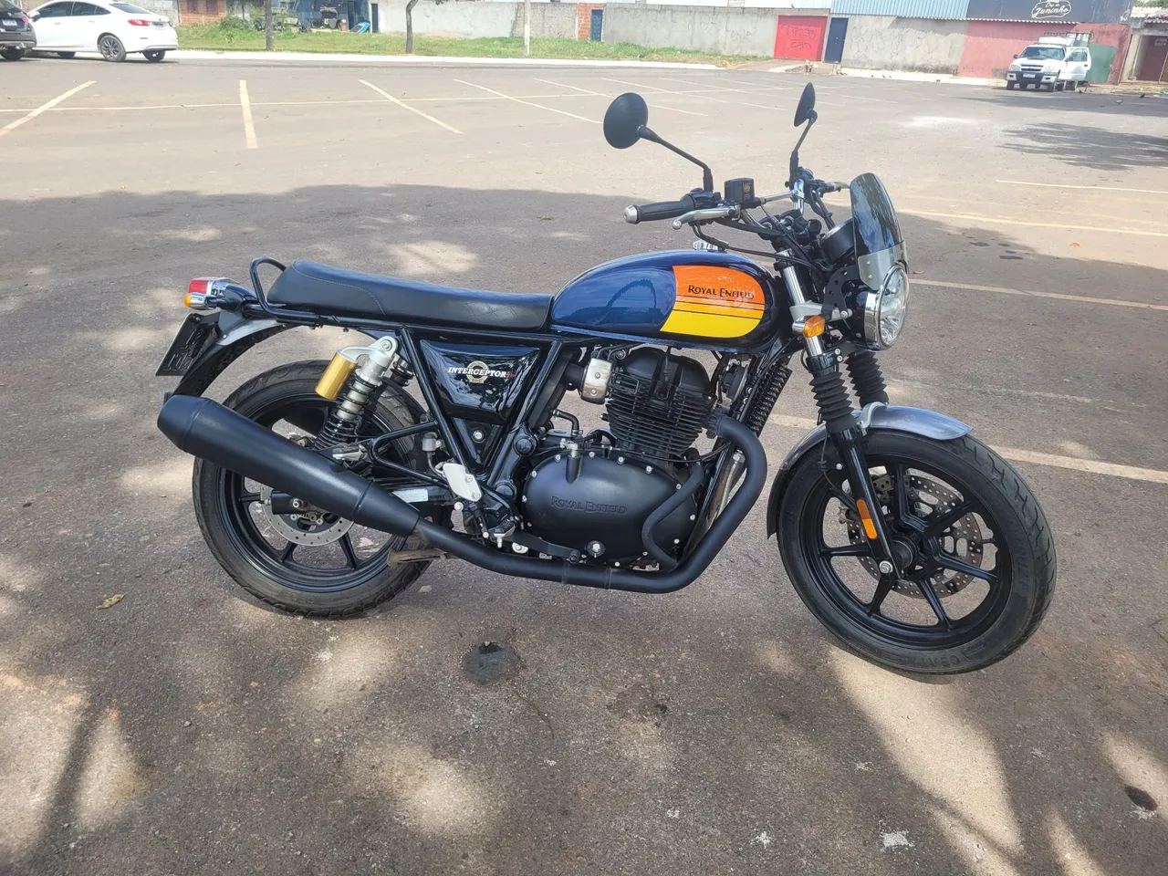 Interceptor 650cc 2024 vendo ou troco por twister 300 ou lander mais volta