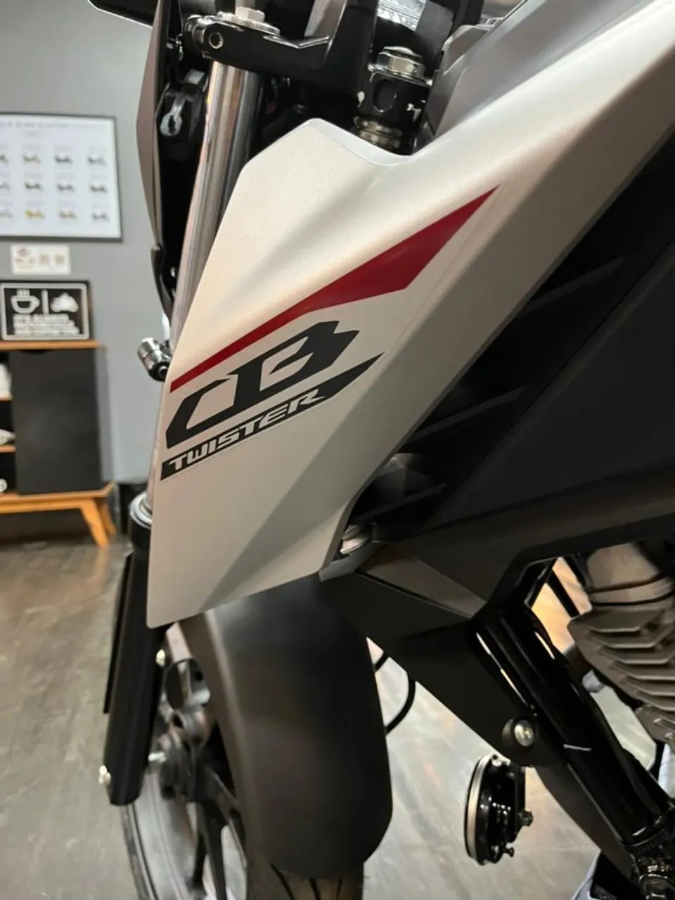 CB 300F TWISTER CBS 26/26 0KM! - Foto 4
