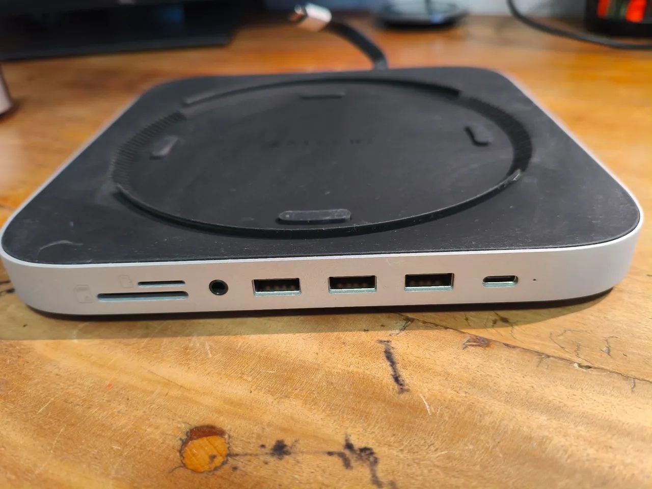 Mac Mini M1 256gb 16gb + Hub Satechi com NVME 500gb - Computadores