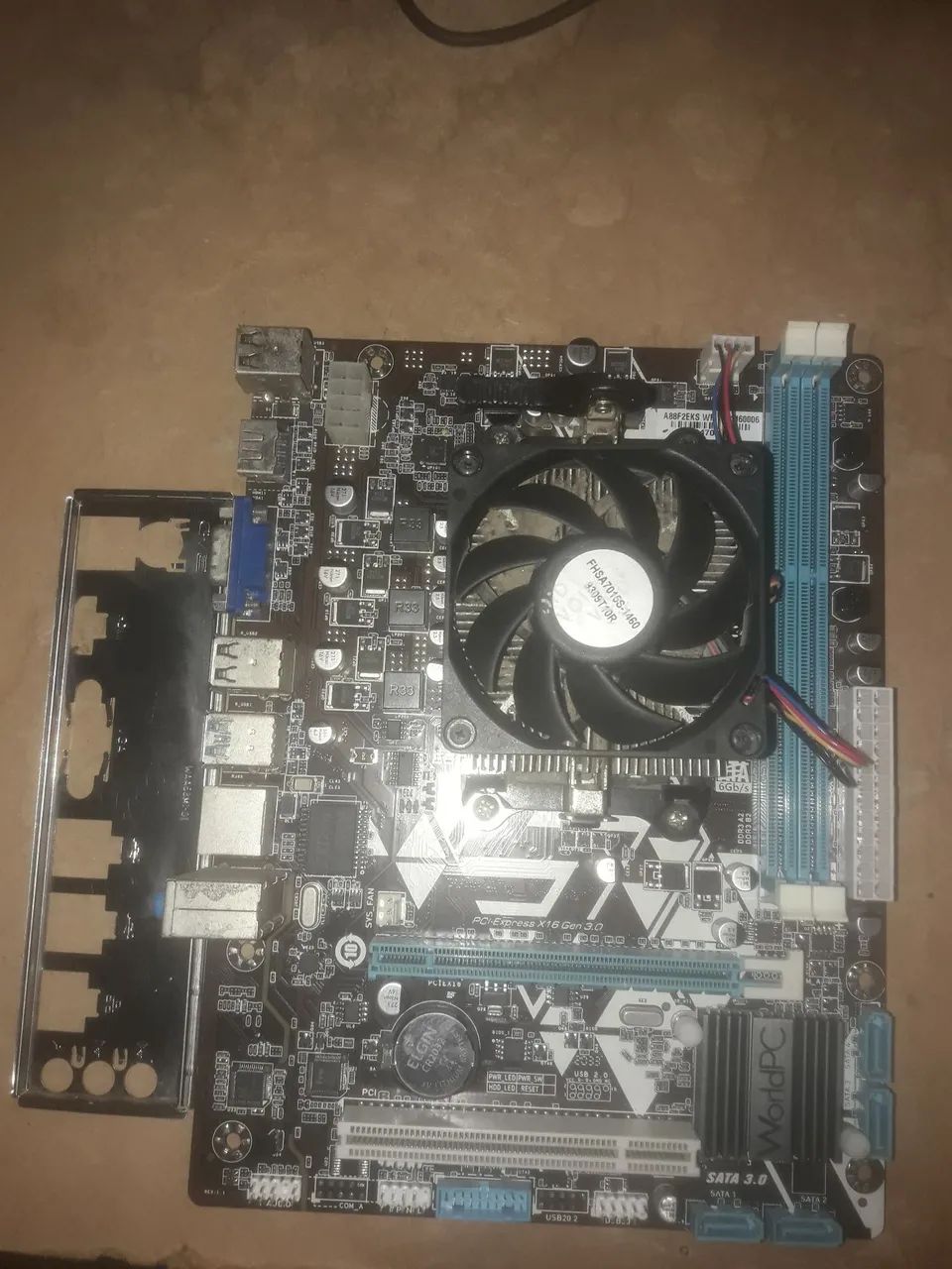 Placa-Mãe WorldPC