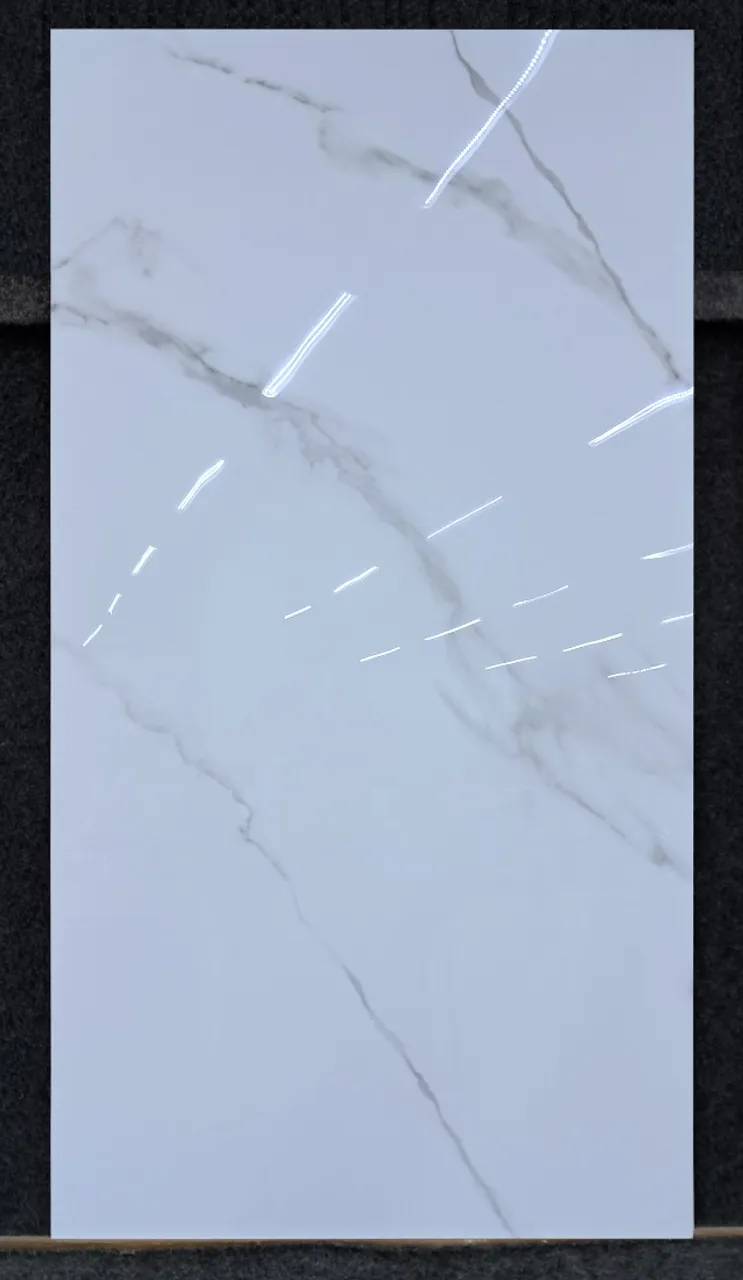 Piso Premium Polido "Calacata Cristal" 61x116cm - R$ 49,90 o m²