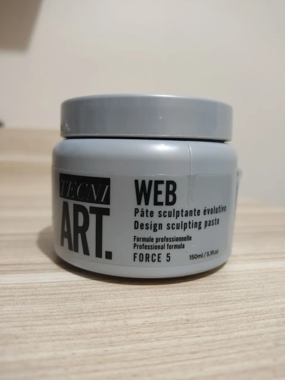 Pomada Modeladora Loreal Tecni Art Web 150ml