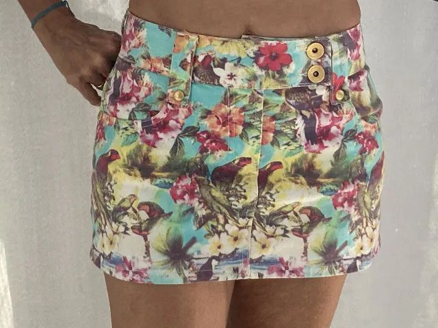 Saias curtas lindas P - Foto 2