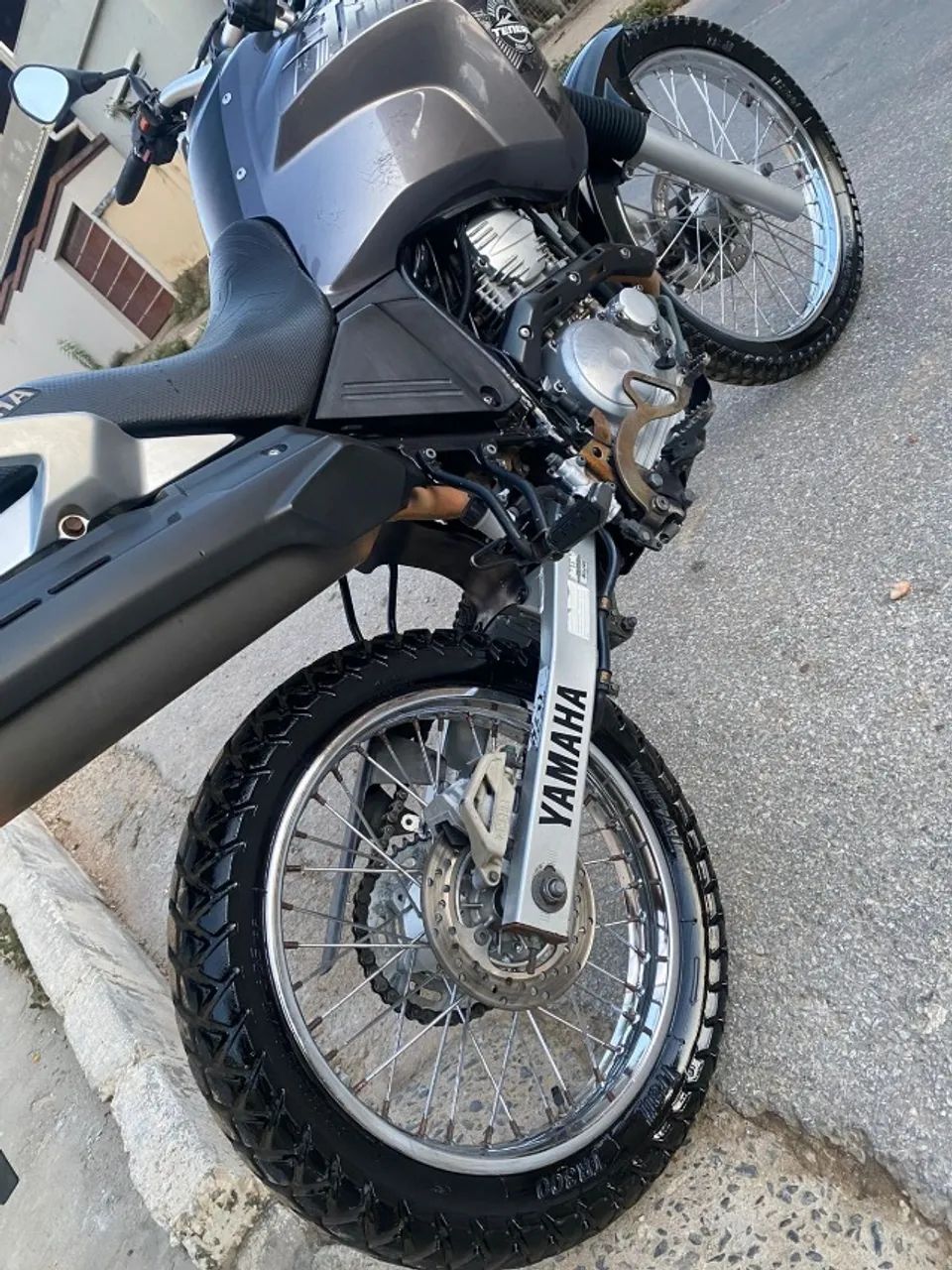 Teneré 250 2016/2017 prata  - Foto 2