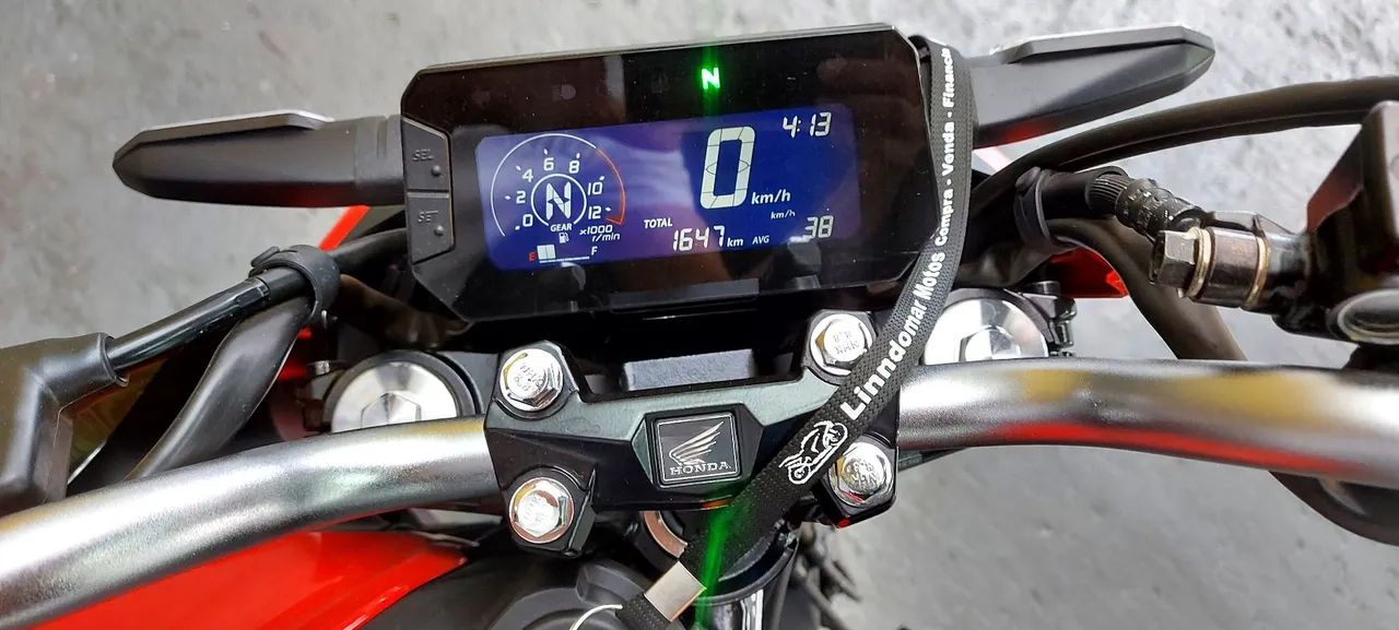 CB 300F TWISTER 2024 c/ 1647 km $25990 LINDOMAR MOTOS  - Foto 5