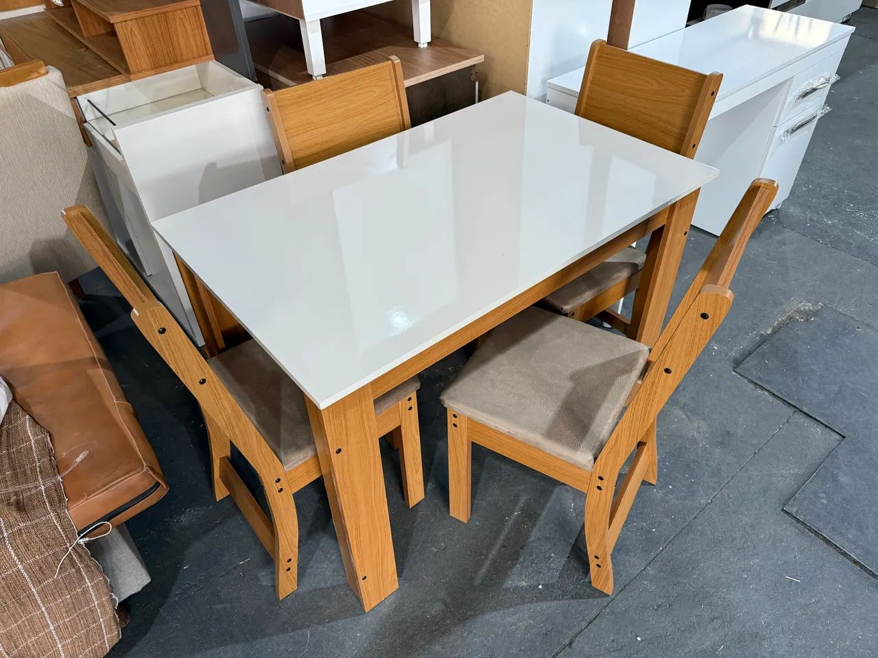 Mesa com 4 cadeiras - entregamos hoje  - Foto 3