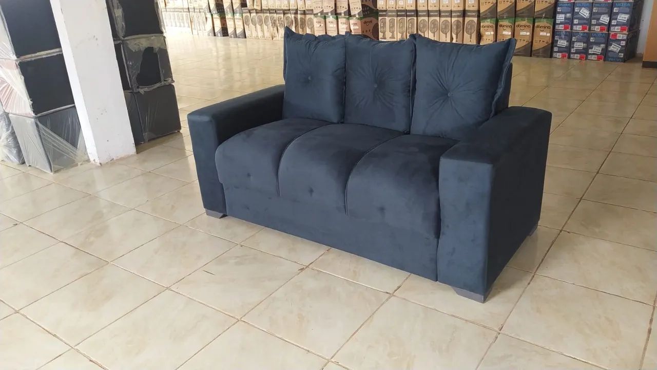 Lindo sofá a pronta entrega ! 