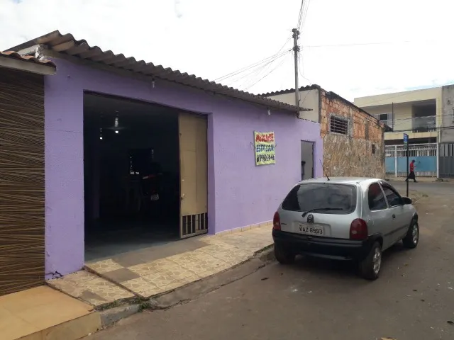 Aluguel - Espaço para Comércio (Quadra 17)